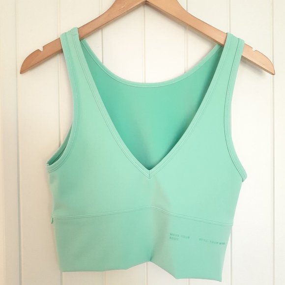 lululemon athletica Tops - Lululemon Power Pivot Everlux Tank Top *Motif in Wild Mint Size 8